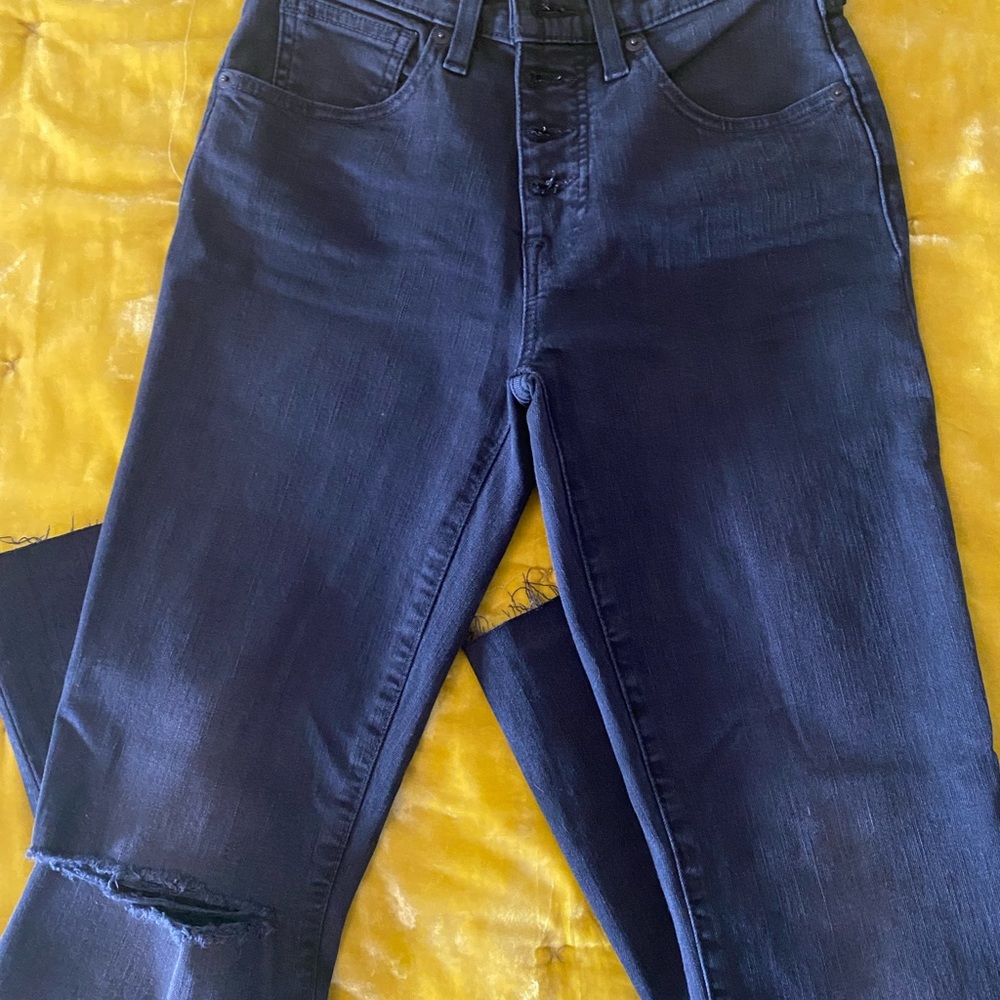 Mid Rise Ava Crop mini Boot Jean - Picture 2 of 3